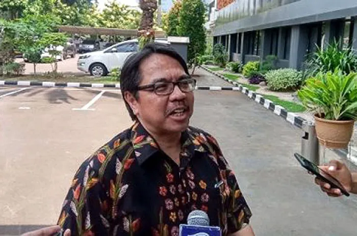 Ade Armando Diperiksa Polisi Terkait Kasus Gebernur DKI Anies Baswedan<br><br>