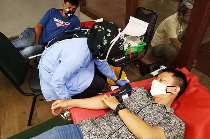 Polda Metro Gelar Aksi Donor Darah Bantu Korban Covid-19