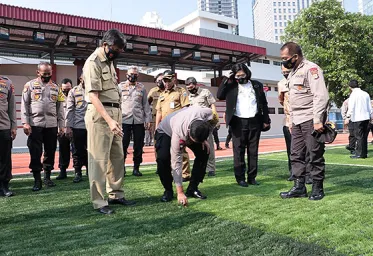 Kapolda Irjen Nana Sudjana Resmikan Lapangan Mini di Polda Metro Jaya