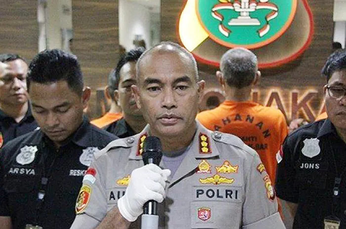 Satu Tahanan Polsek Kalideres Tewas Ditembak Menyerang Polisi