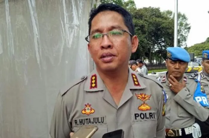  Kombes Pol Roma Hutajulu Mantan Kapolres Jakpus Jadi Direskrimsus Polda Metro Jaya 