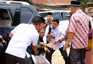 Kondisi Fuad Korban Penusukan Bersama Wiranto Membaik