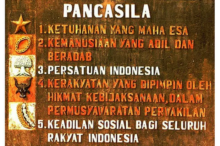 Perlukah Sinkretisme Ideologi Untuk Mempersatukan Bangsa