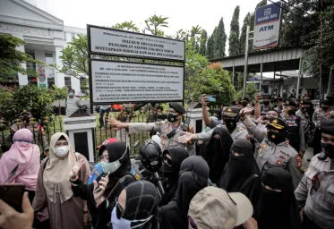 1859 Polisi Dikerahkan Untuk Mengamankan Sidang Rizieq di PN Jaktim 