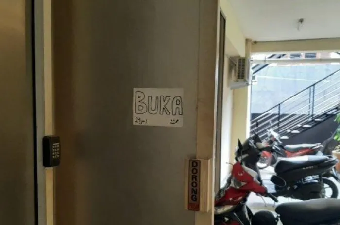 Tempat Indekos Digrebek  Aparat Karena Diduga Dijadikan Ajang  Prostitusi Online
