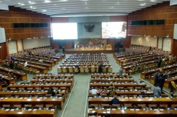 Demi Selamatkan Demokrasi, DPR Diharap Tolak Perppu Ciptaker 