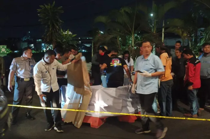 Seorang Mahasiswi Tewas Diduga Bunuh Diri Di Mall Paragon