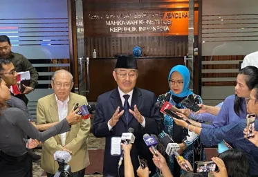 Usai Periksa  3 Hakim Majelis Kehormatan MK Temukan Banyak Masalah 