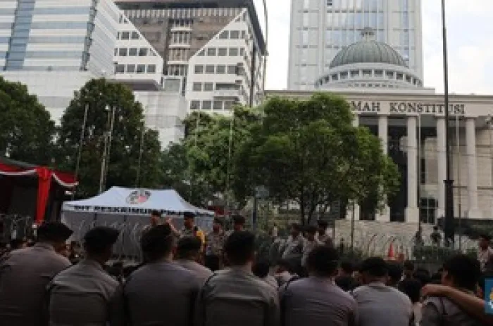 Jelang Sidang Putusan  Sistem Pemilu, Gedung MK Dijaga Ribuan Aparat 