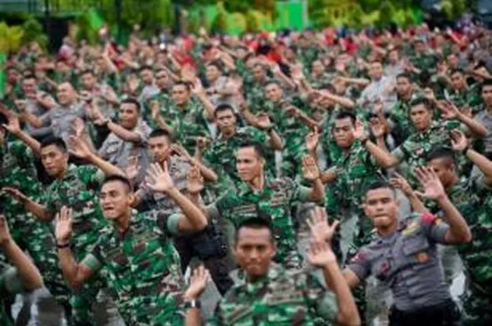 Bila Terilbat Kampanye Pilpres, TNI-Polri Aktif Bisa Dipenjara Setahun 