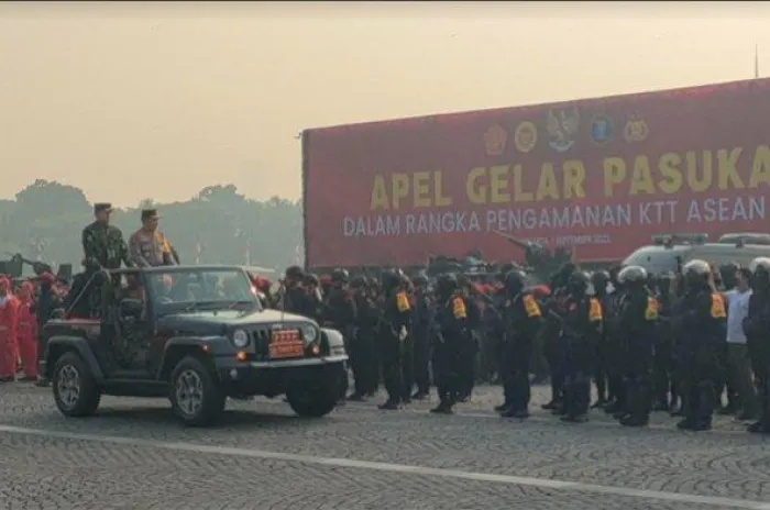  Panglima TNI - Kapolri Pimpin Apel Pasukan Pengamanan KTT ASEAN ke 43