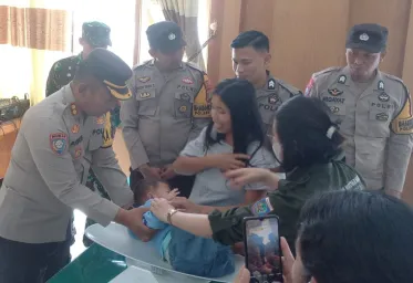 Untuk Mengurangi  Stunting Kapolres Bersama Bupati Mamasa  Launching Aplikasi Si Centing 