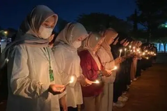 Keluarga Korban Saat Mengadu ke DPR  Keluarga Korban Bully PPDS Undip Mengaku Anaknya Disiksa